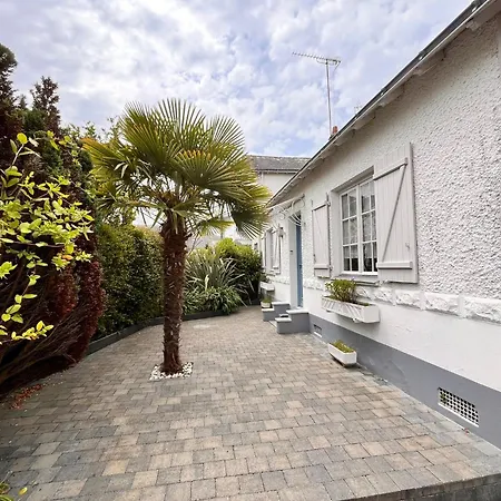 Maison De Caractere 6 Pers Au Coeur Du Pouliguen Hébergement de vacances *